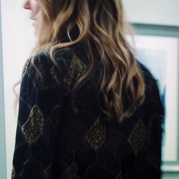 Jacket - Picture 3 of 4